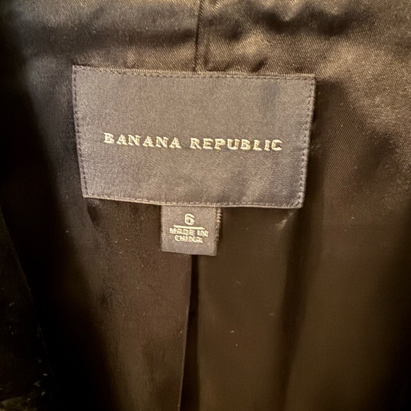 Banana Republic Women's Elegant Velvet Black Blazer - Picture 3 of 3